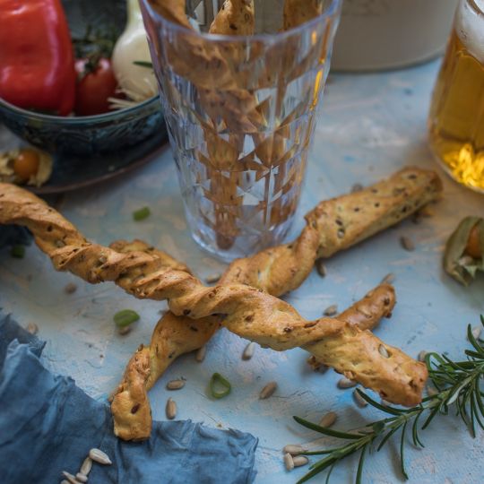 Domácí pivní celozrnné tyčinky