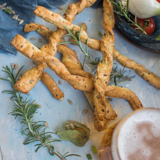 Domácí pivní celozrnné tyčinky